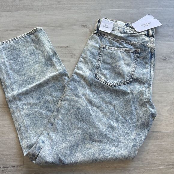 Calvin Klein Jeans 90s straight leg jeans in light wash size 33 NWT in pkg - Picture 6 of 9